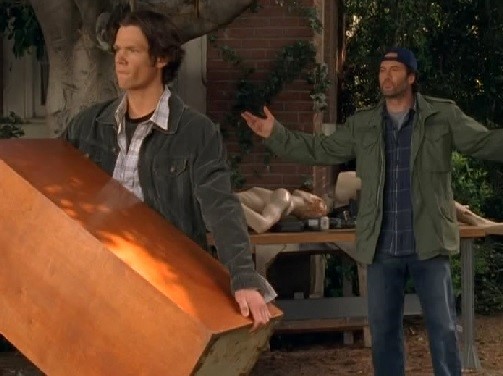 Dean and Luke doing Taylor's dirty work